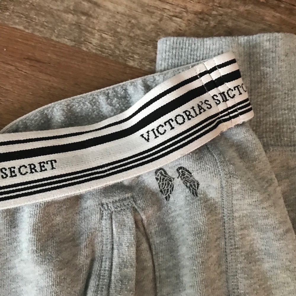 Victoria’s Secret Sweatpants XS
